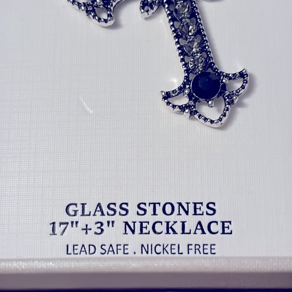NIB Piper K Silver Necklace with Black Cross Design - Picture 3 of 5